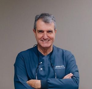 Dr. Francisco Torres Lear